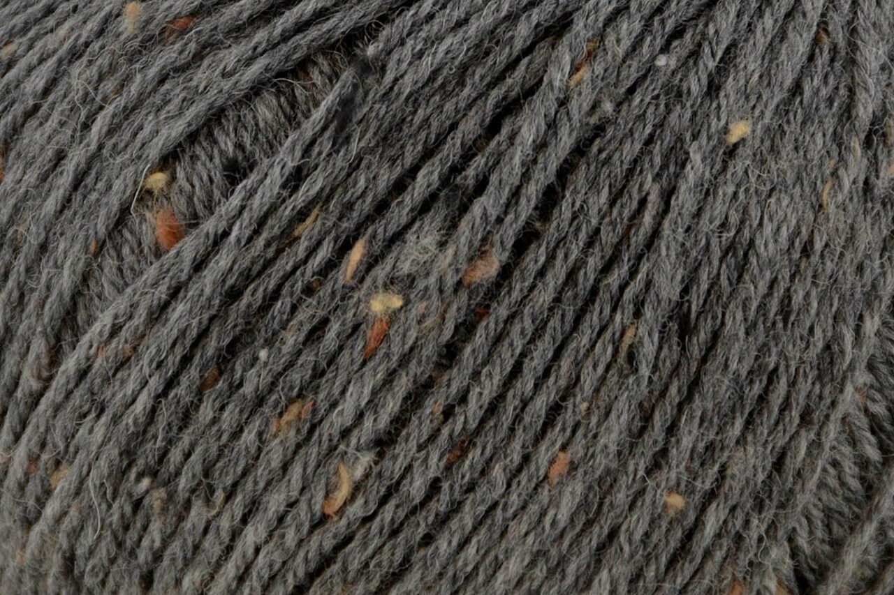 Universal Yarn Deluxe Worsted Tweed Superwash Wool Blend - #914 Charcoal